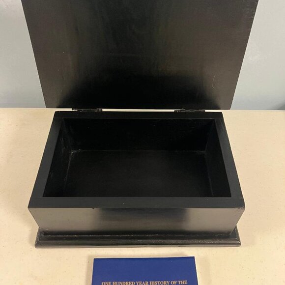 Delaware Keepsake Box & Delaware 100 Year Bay & River Book (1896 - 1996) - Picture 4 of 4